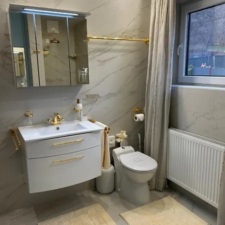 Apartment Golden
